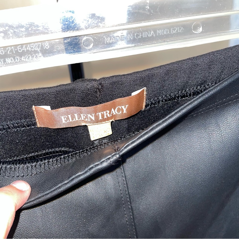 Ellen Tracy Black Leather Front Leggings - Picture 9 of 10